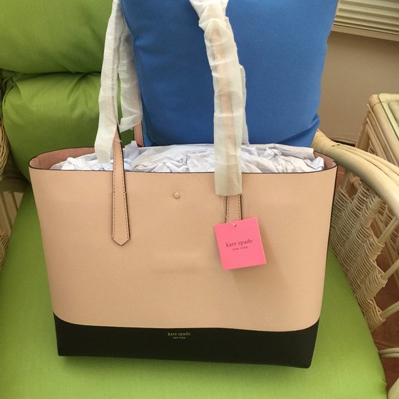 NWT KATE SPADE DISNEY MINNIE MOUST TOTE - Picture 2 of 4